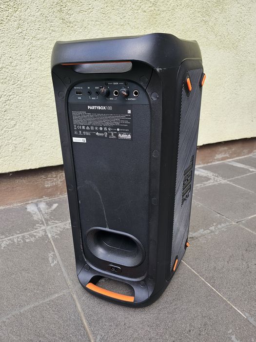Vand JBL Partybox 100