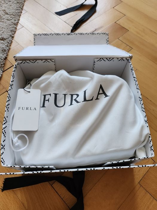 Малка чанта Furla