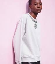 Свитшот с вышивкой ручной работы