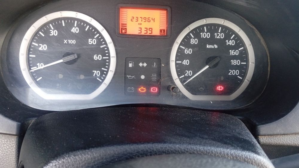 Dacia Logan benzina 16