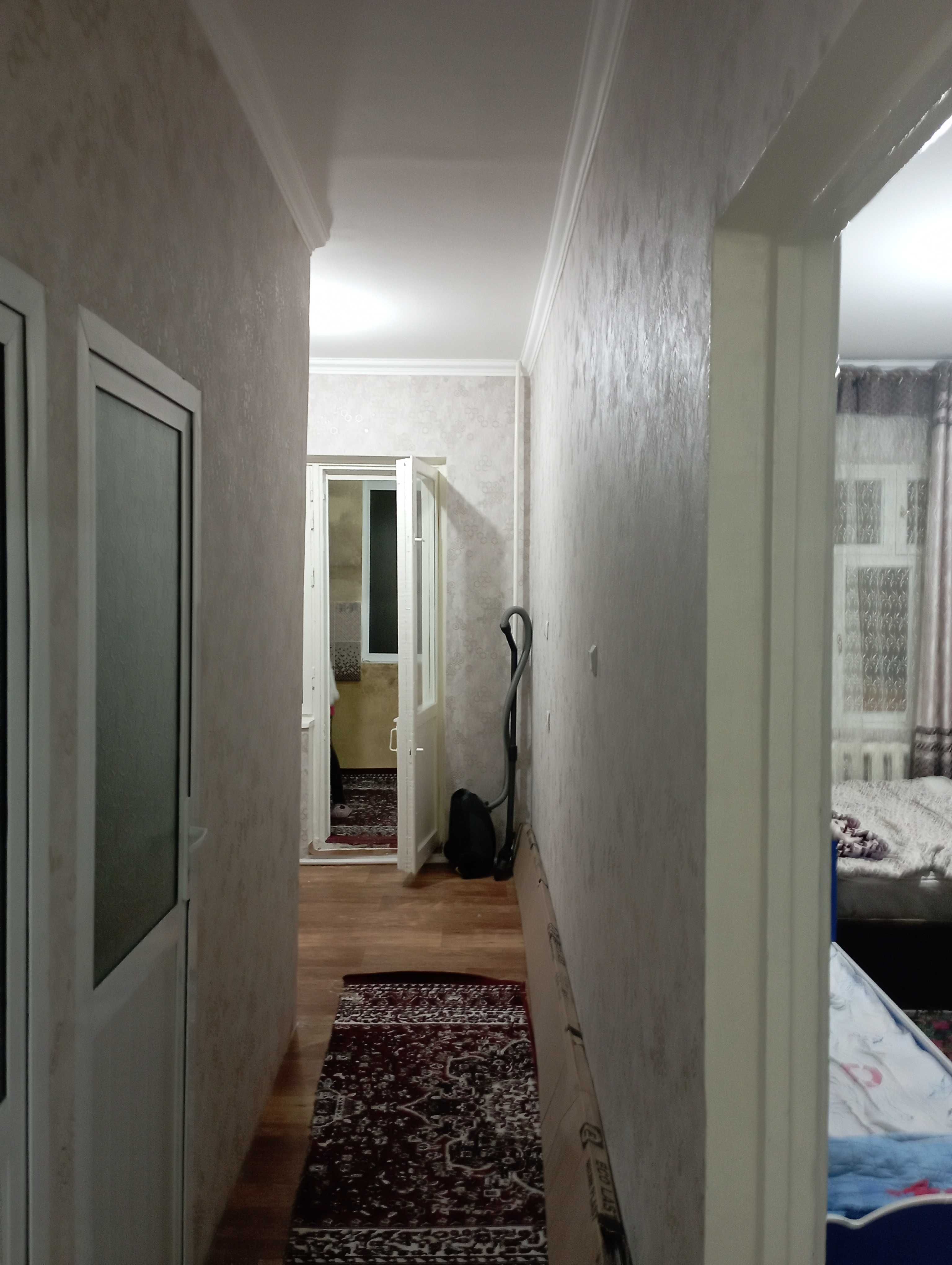 Продается 3х комн. на 1 этаж. 5 этажный дом
