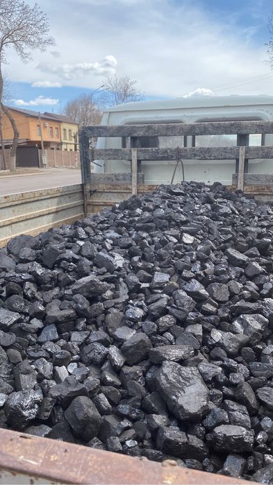 Уголь всех сортов ! Мешками и навалом! До3х тонн!!