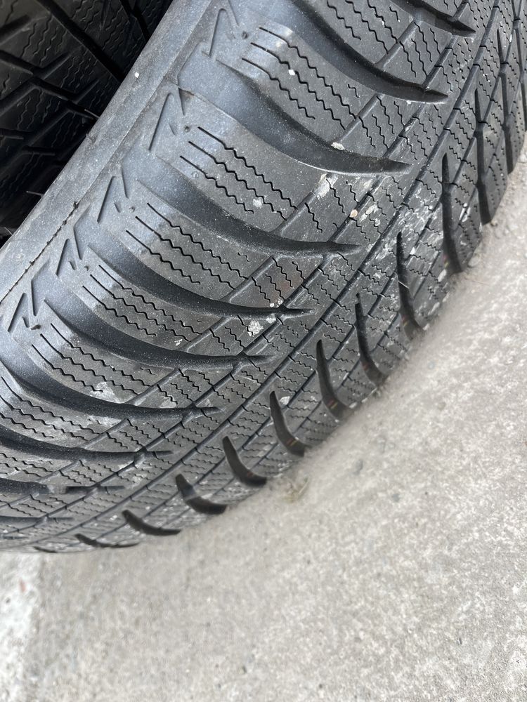 Гуми 185 65 15 Bridgestone