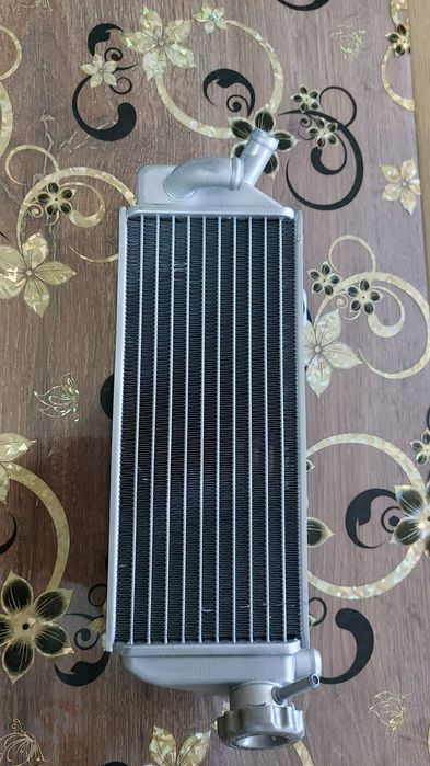 Radiator dreapta KTM sx2016+,exc2017+, Husqvarna. Radiator dreapta