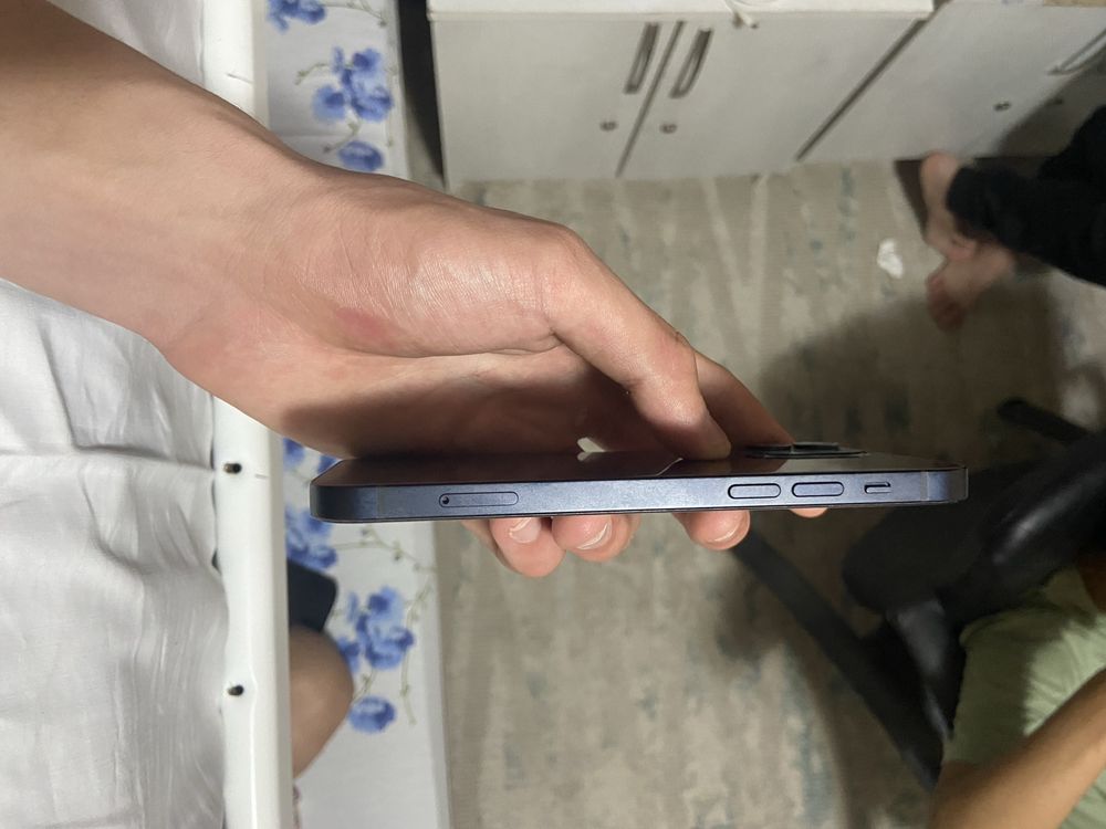 Iphone 12 идеално 100процент все родной