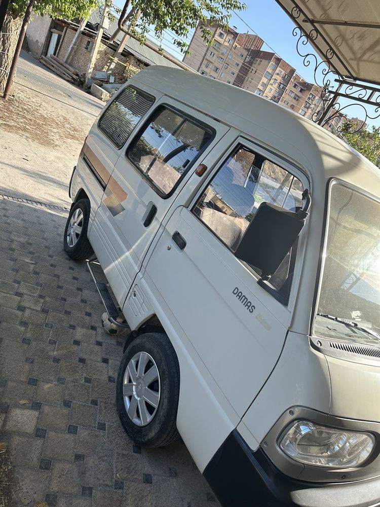 Дамас 2009 сотилади краска тоза 3800$ келишамиза