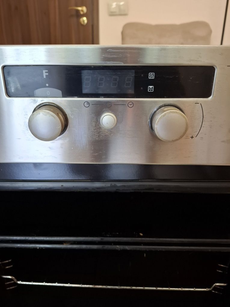 Фурна за вграждане  whirlpool