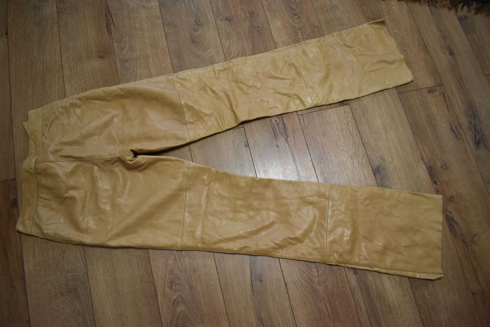 Pantaloni dama din piele naturala marca Gipsy
