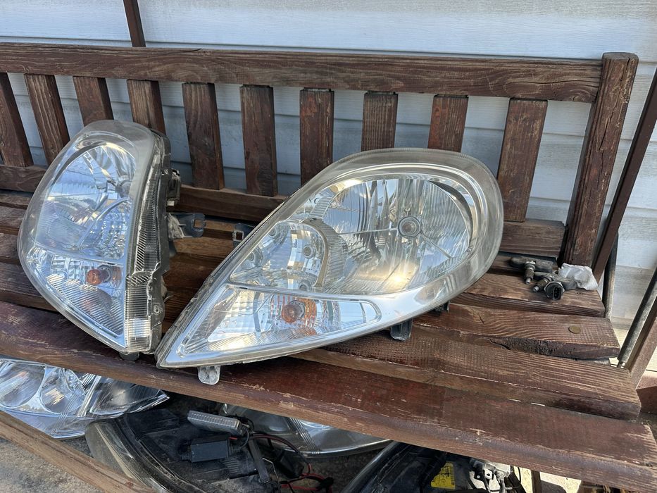 Фар/Фарове за Нисан Примастар,Рено Трафик,Опел Виваро!