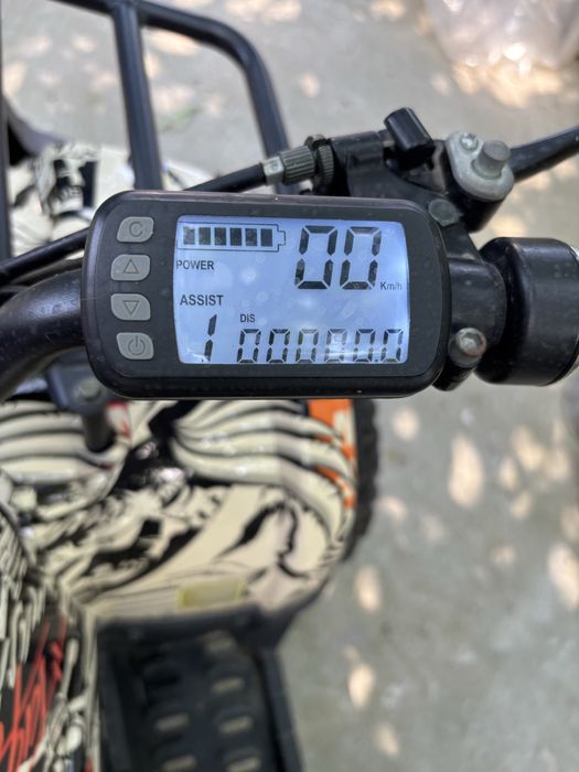 Atv electric copii peste 8 ani