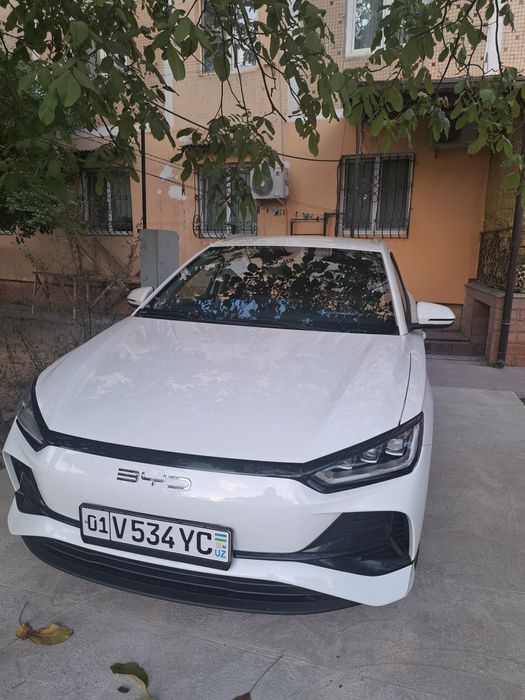 Продаётся BYD E2