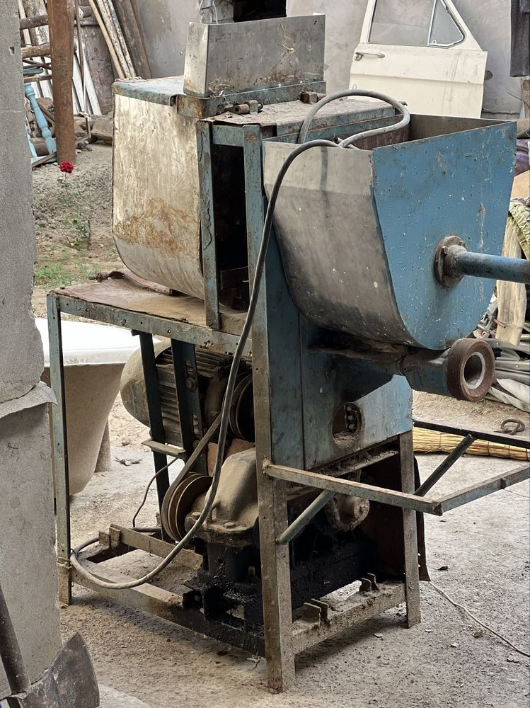 Makaron aparat sotiladi