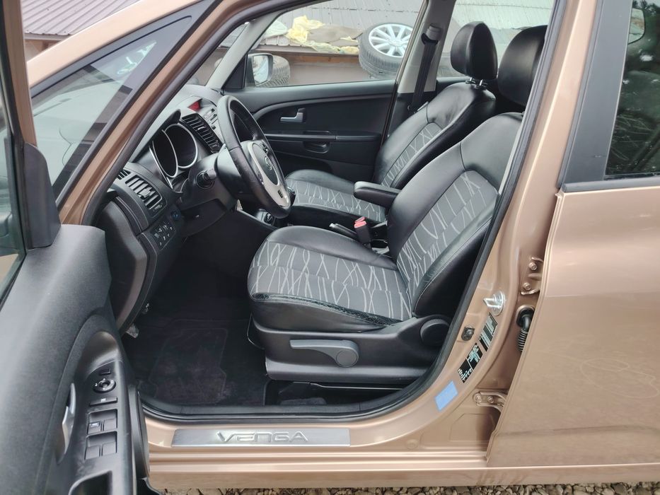 ** Kia Venga 1.6 benzina + GPL distribuție lanț **