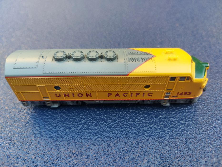 Vând locomotivă scara N-Kato