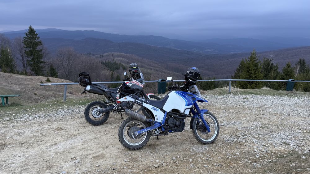 Suzuki DR 750 S BIG enduro