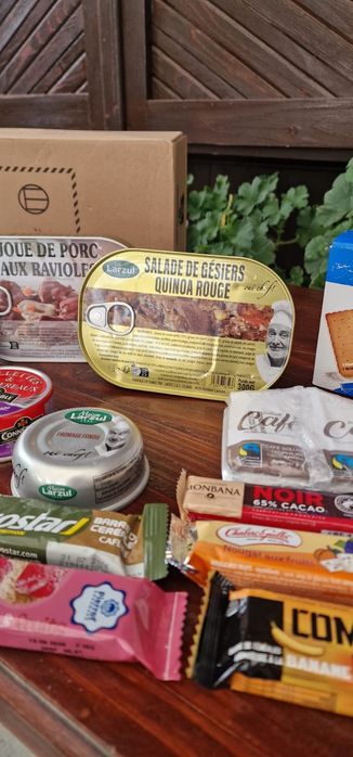 Kit supravietuire / mancare pentru drumetii MRE Franta