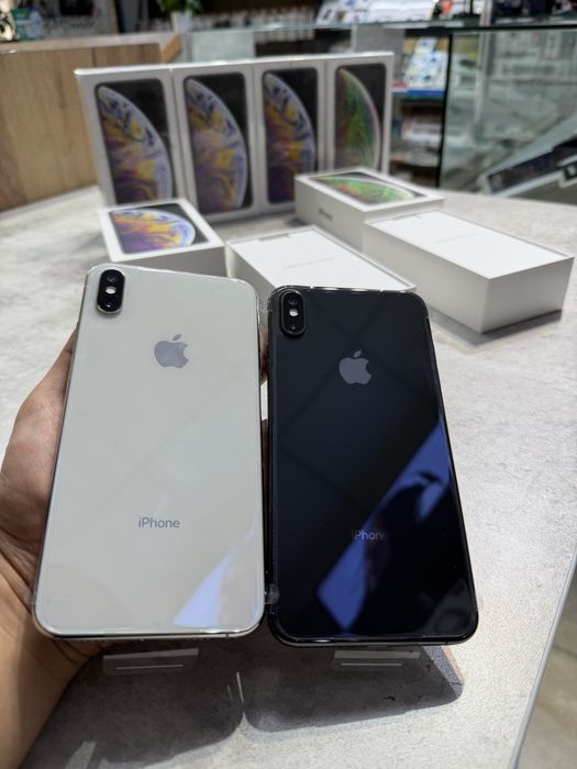 IPHONE Xs Max 64 GSM + cdma новый пачка