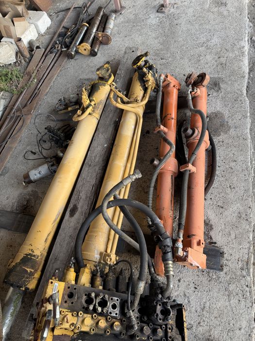 Brate motor sproketi cilindrii komatsu