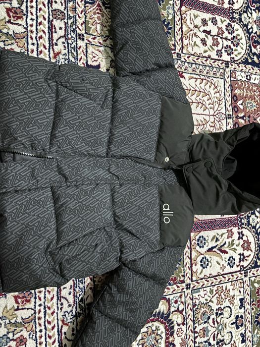 Детские куртки, обувь