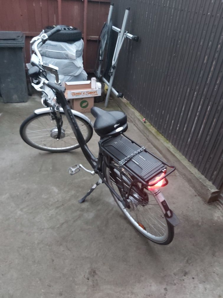 Bicicleta electrica de vanzare marca union olanda