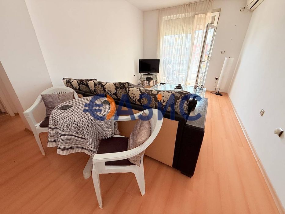 Двустаен апартамент в комплекс Sunny Day 5, 54 кв.м., Слънчев бряг,