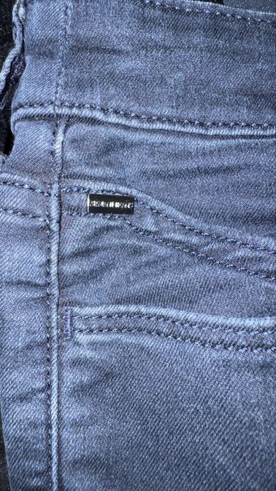 Чисто нови дънки Arman1