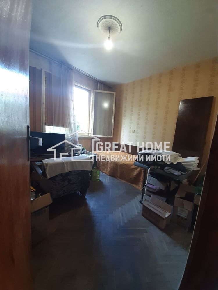 Продава се Многостаен апартамент в Търговище, Център - 103 кв.м за 837 €/кв.м - Снимка #3