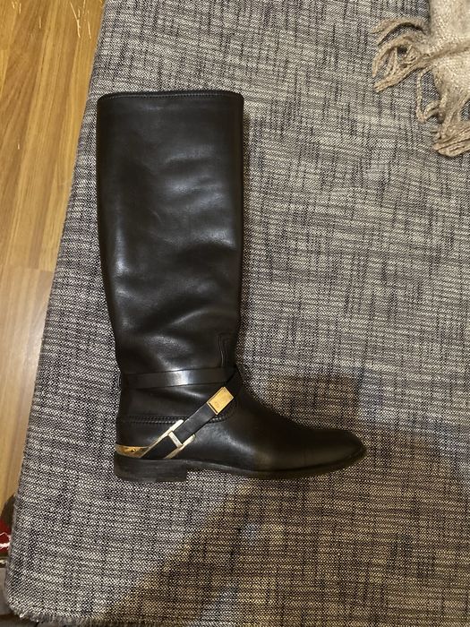 Продам сапоги от Dior