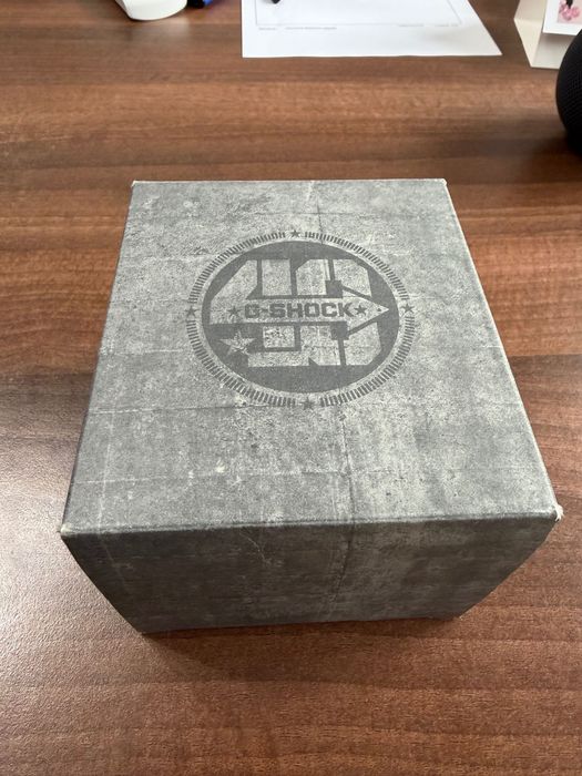 G-SHOCK MTG-B3000, Flare Red