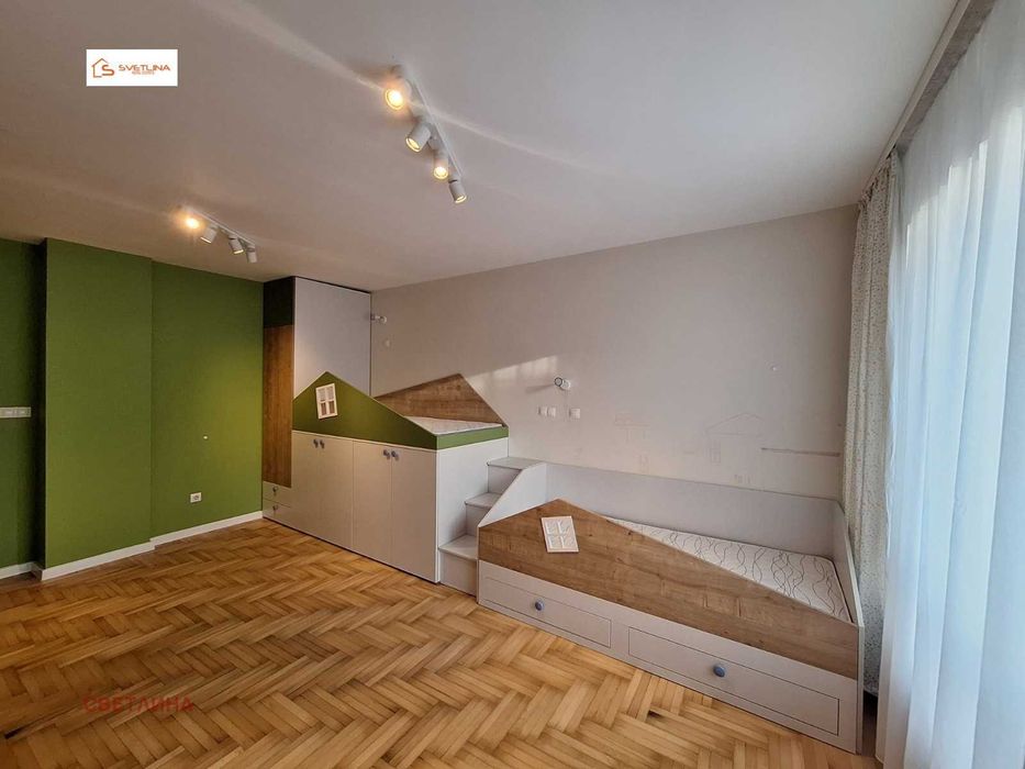 Дава се под наем Тристаен апартамент в София, Гео Милев - 100 кв.м за 896.58 € - Снимка #10