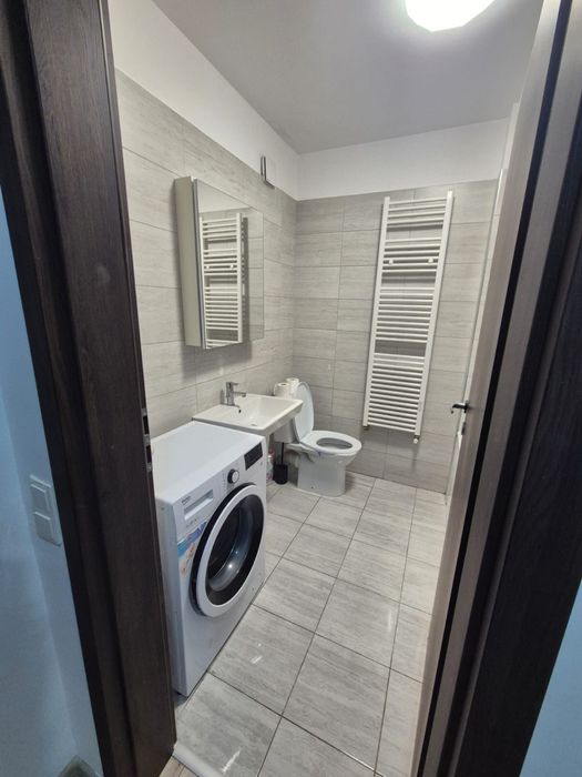 Inchiriez apartament 2 camere Moghioros Parc Residence