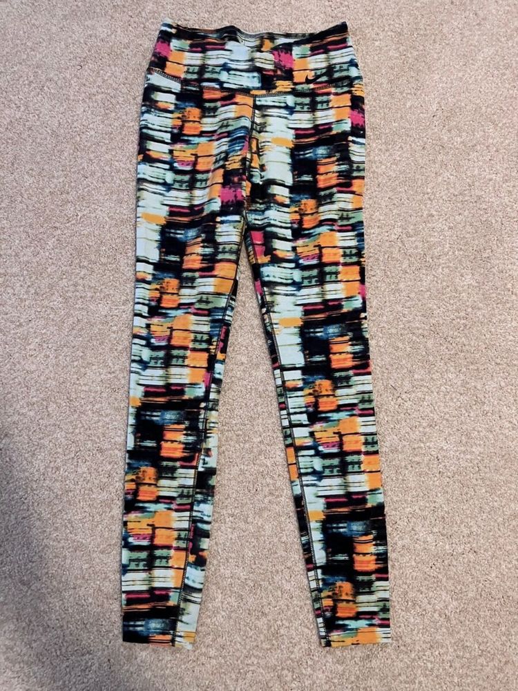 NIKE Dri-Fit Legendary Tight Fit клин