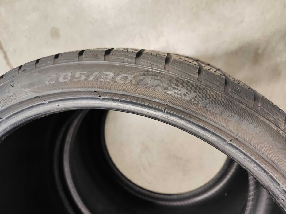 2бр. зимни гуми 285/30/21 Pirelli