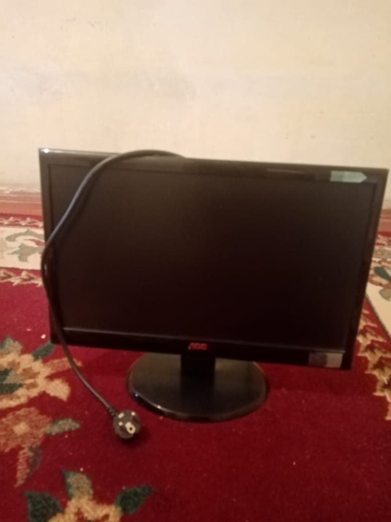 продам Монитор компьютера