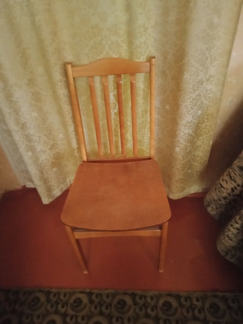 Продам стулья б/ у 6 штук