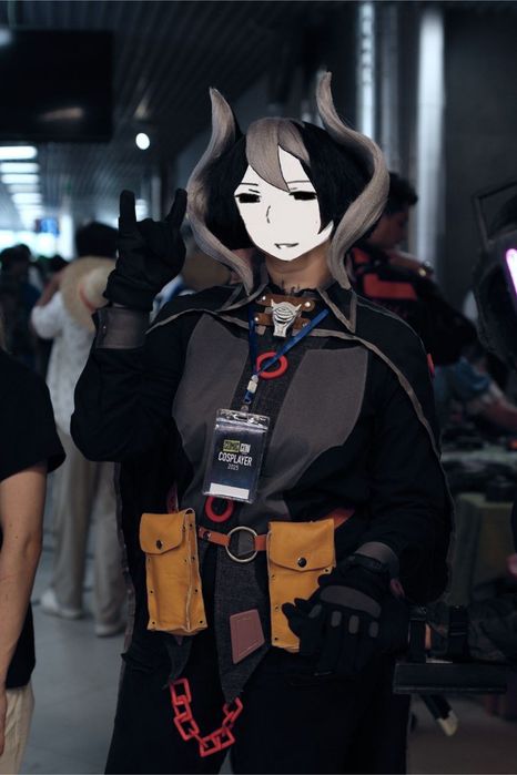 Продам косплейный костюм