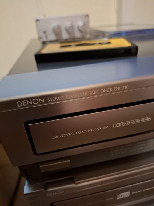De vanzare cd player denon dcd-210