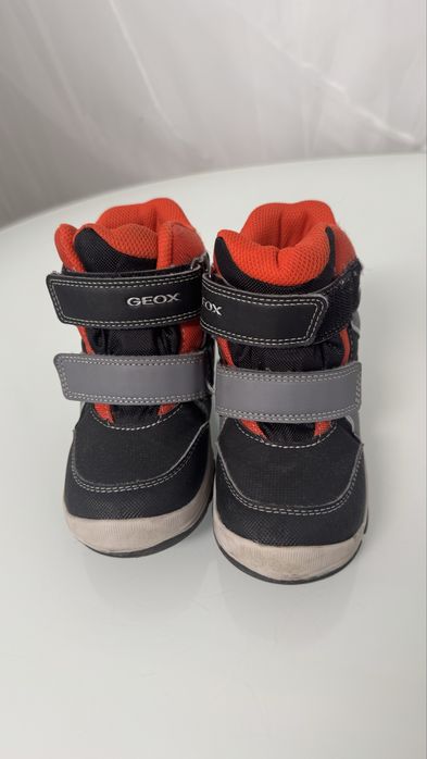 Ghete de zapada Geox, marimea 27