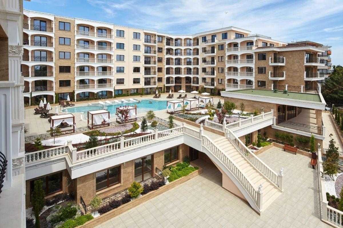Дава се под наем Двустаен апартамент в Несебър - 70 кв.м за 159900 € - Снимка #17