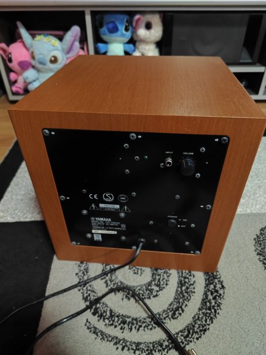 Tub bass activ Yamaha YST-SW012