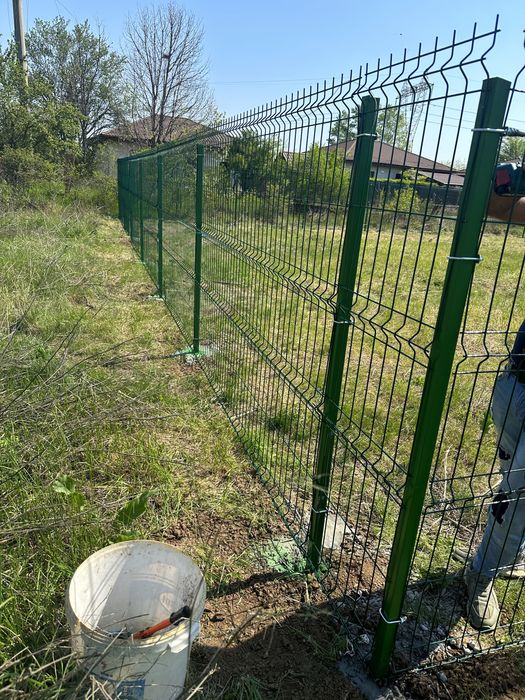 Executam garduri si porti la comanda