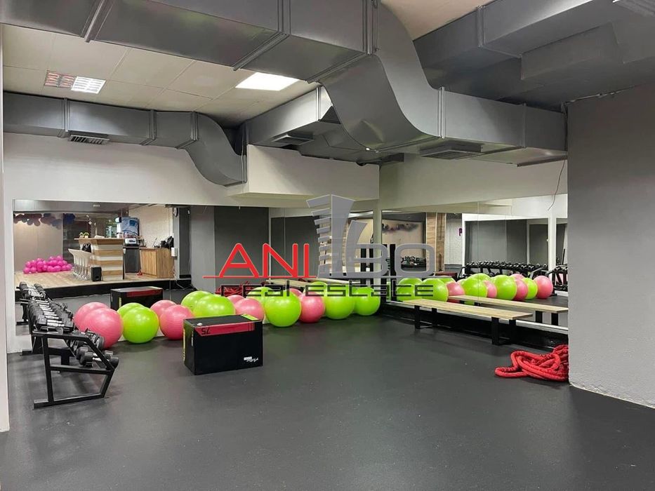 Дава се под наем Магазин в София, Стрелбище - 260 кв.м за 2900 € - Снимка #3