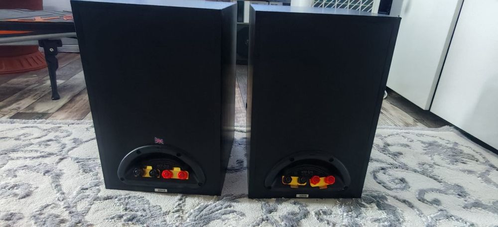 Boxe kef q15 impecabile
