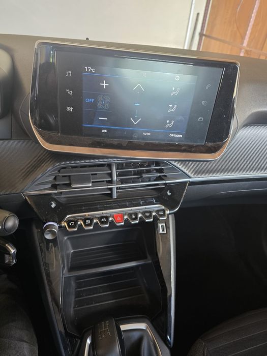 Peugeot 208 UP an 2020 1.2 benzina