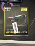 Vand rami corsair vengeance 16gb ddr4 2666mhz