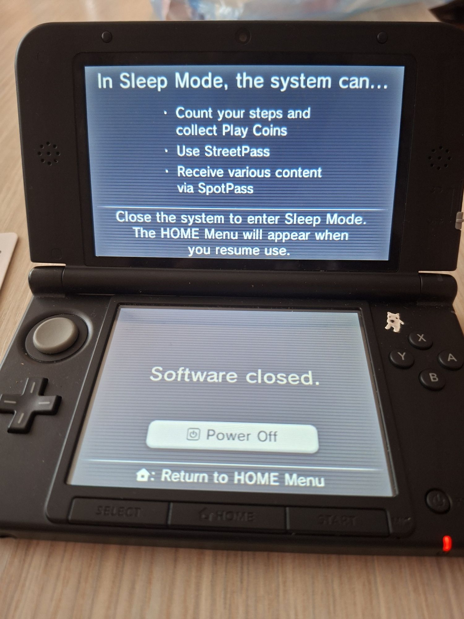 Nintendo 3ds xl със micro sd карта нова
