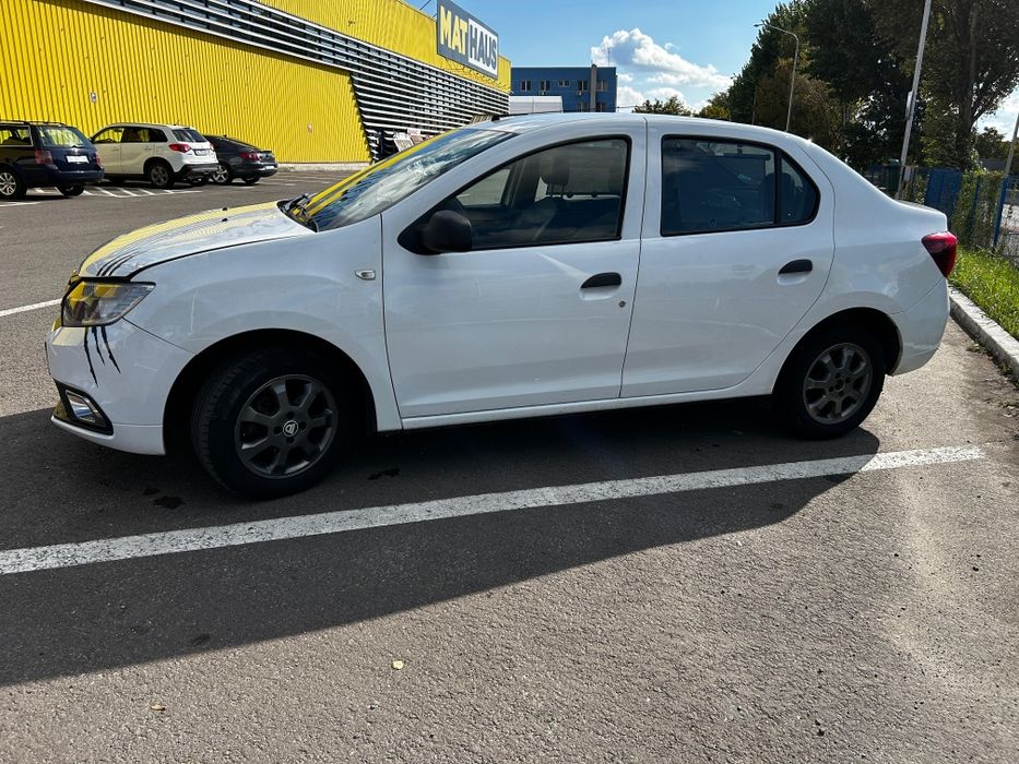 Vând Dacia Logan 0.9 TCe