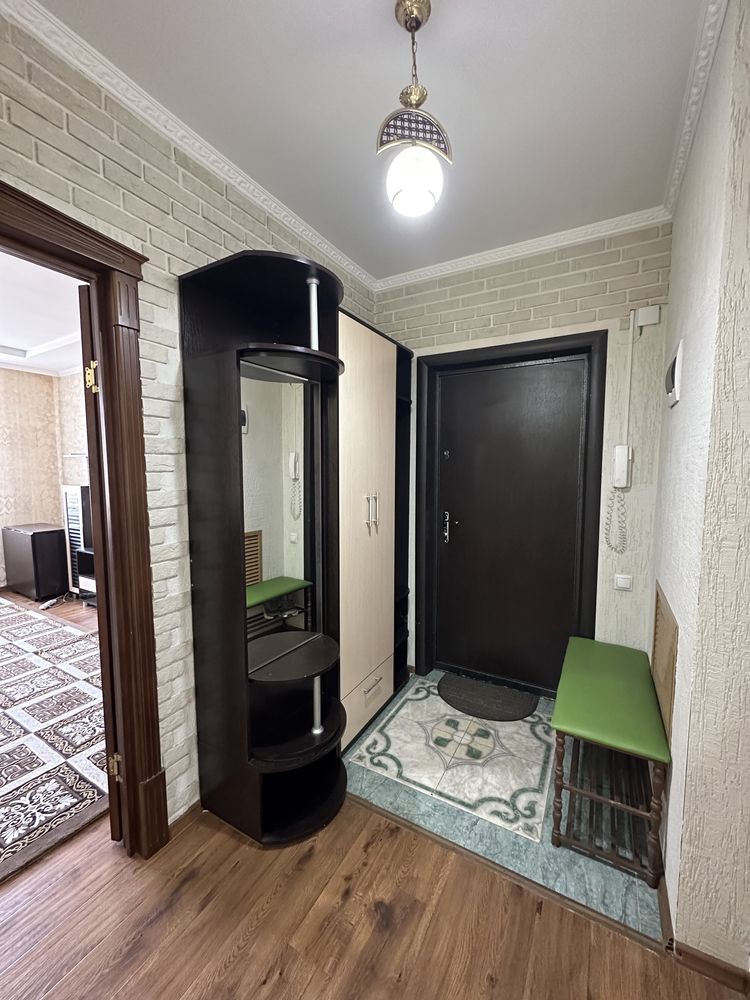 2-комн. квартира • 75 м² • 5-микрорайон, дом 30/1, 5/9 этаж помесячно