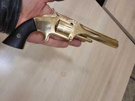 Револвер Смит 32к. Колекционерско оръжие, пистолет