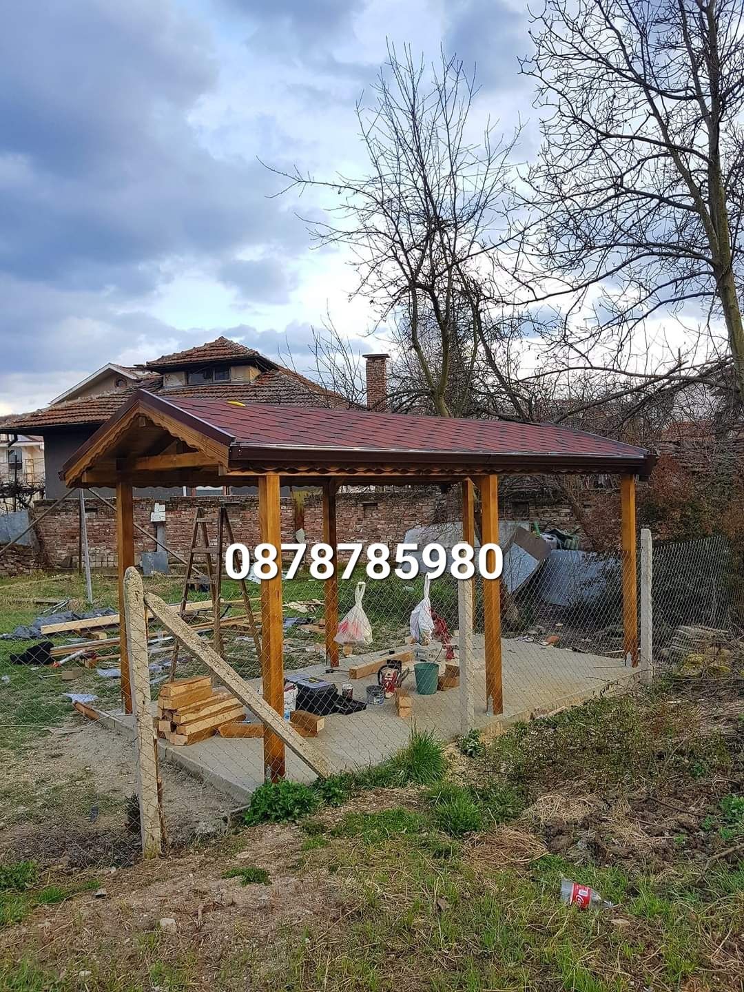 Ремонт на покриви Дървени навеси